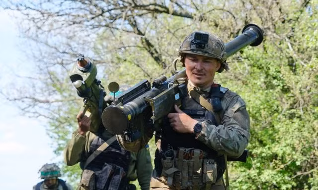 100.000 quân Nga bao vây Pokrovsk, Ukraine rơi vào thế gọng kìm