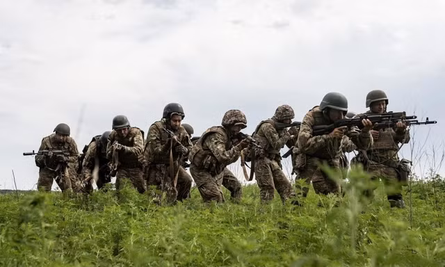 Ukraine điều lực lượng tinh nhuệ đến điểm nóng Pokrovsk