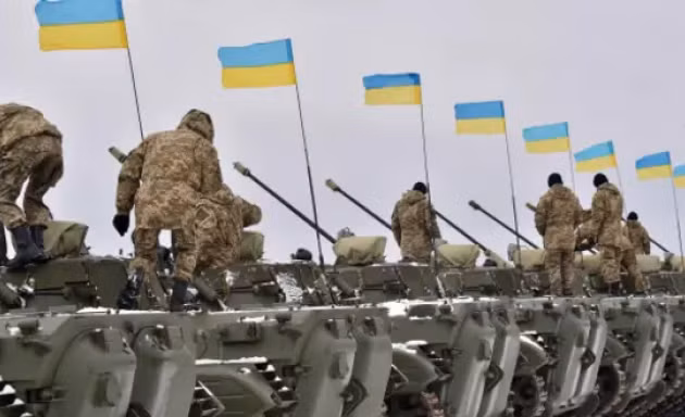 Tổng thống Zelensky: Ukraine cần 15 tỷ USD để mua vũ khí Mỹ