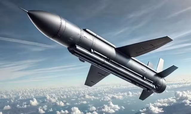 Mỹ bán hàng nghìn tên lửa tầm xa ERAM cho Ukraine