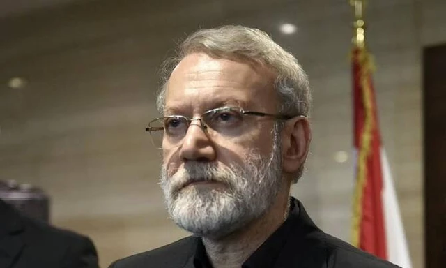 Quan chức Iran cảnh báo khu vực 'sẽ chìm trong bóng tối' 