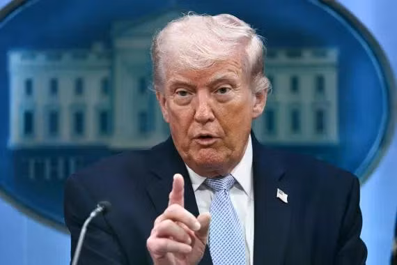 Tổng thống Mỹ Trump nói Iran sẽ quay lại bàn đàm phán