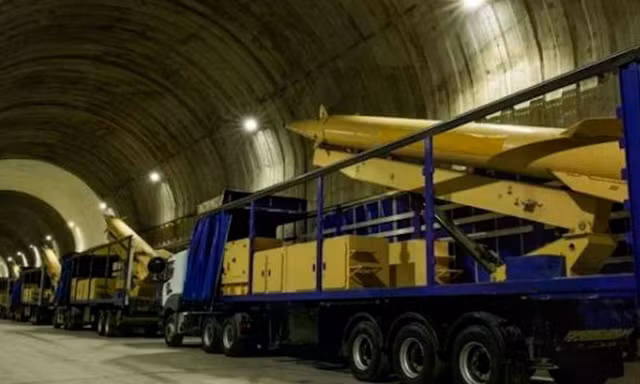 Iran 'khai quật' các bệ phóng tên lửa mắc kẹt dưới lòng đất, khôi phục năng lực sau không kích
