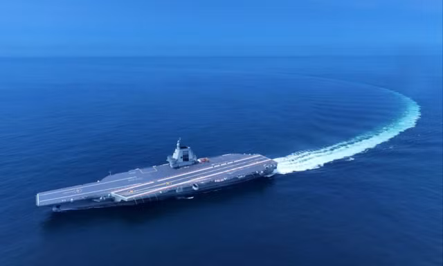 Trung Quốc: Siêu tàu sân bay Phúc Kiến chuẩn bị huấn luyện ở vùng biển xa