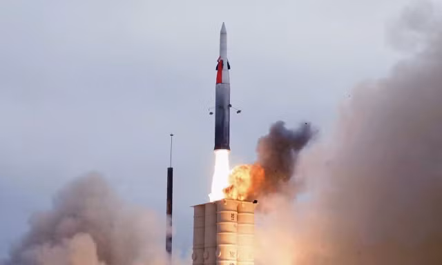 Israel đẩy mạnh sản xuất tên lửa giữa lúc xung đột với Iran leo thang
