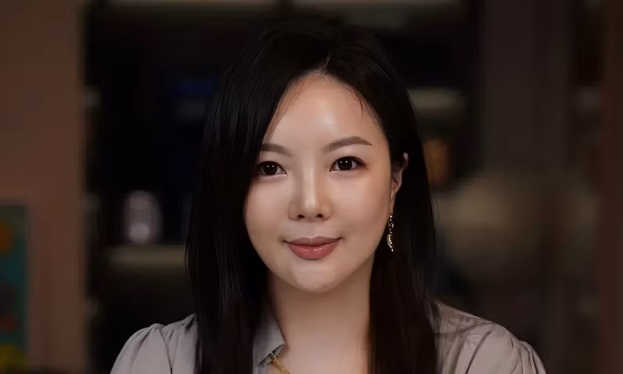 Vạch trần vụ ngoại tình của MC Mong và nữ chủ tịch 