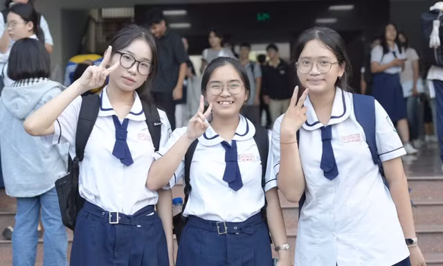TPHCM thêm 5 trường THPT công lập, học sinh bắt đầu điều chỉnh nguyện vọng từ 4/5