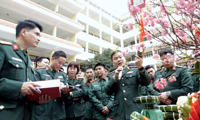 Lan tỏa sắc xuân, giữ hồn Tết Việt tại Học viện Kỹ thuật Quân sự