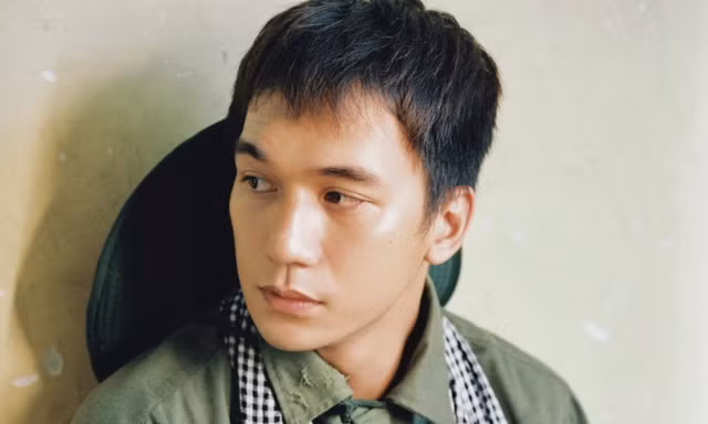 Nam chính 'Mưa đỏ' xin lỗi
