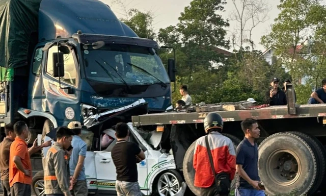 Hải Phòng: 7 ô tô va chạm liên hoàn trên quốc lộ, 2 người tử vong tại chỗ