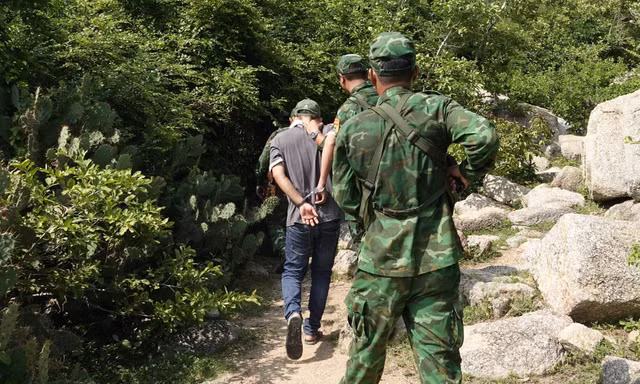 Từ những cuộc giao hàng ‘phi tiếp xúc’: Bộ đội Biên phòng bóc gỡ đường dây ma túy đặc biệt lớn