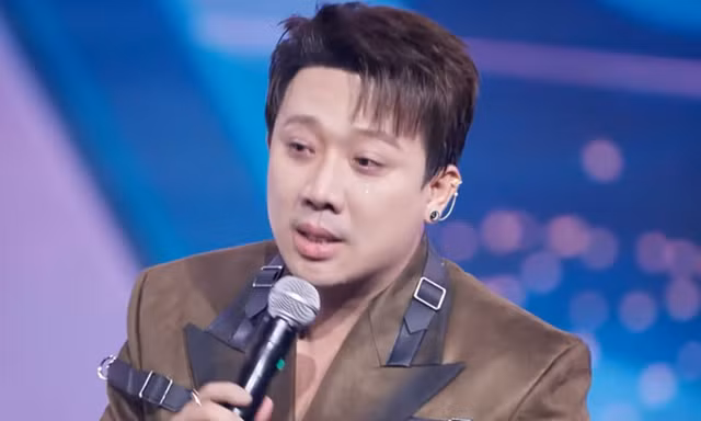 Sân khấu khiến Trấn Thành và dàn anh trai khóc đỏ mắt