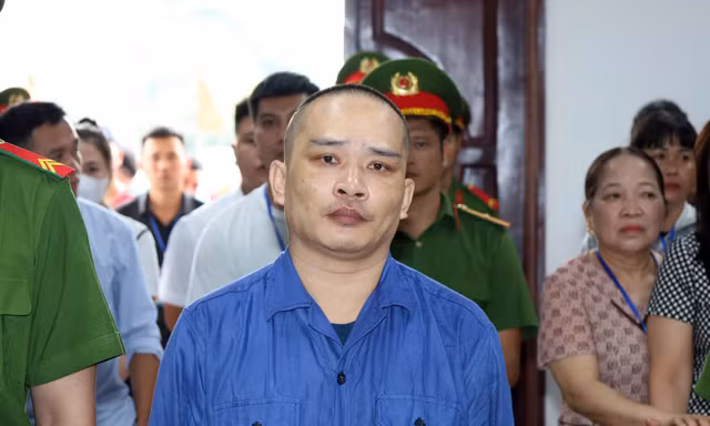 Giang hồ mạng Tiến 'bịp' lĩnh 8 năm tù vì tổ chức sử dụng trái phép ma túy