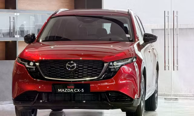 SUV cỡ trung - điểm đến mới của các hãng xe tại Việt Nam