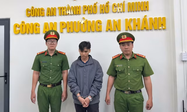 Dùng tài khoản cá nhân để né thuế, chủ doanh nghiệp xe máy bị khởi tố