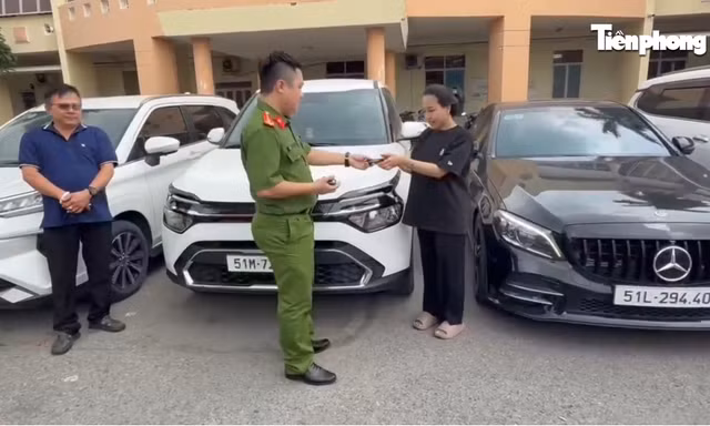 Làm giả CCCD, thuê nhiều ô tô tự lái rồi mang đi cầm cố