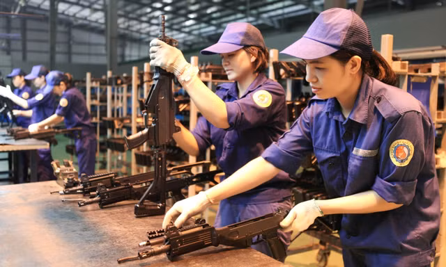 Quân đội tìm những ‘bàn tay vàng’ hiện đại hóa vũ khí