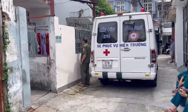 Người phụ nữ tử vong trong tư thế treo cổ tại nhà trọ ở TPHCM