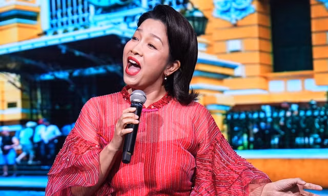 Diva Mỹ Linh hát ở triển lãm lớn nhất hành tinh