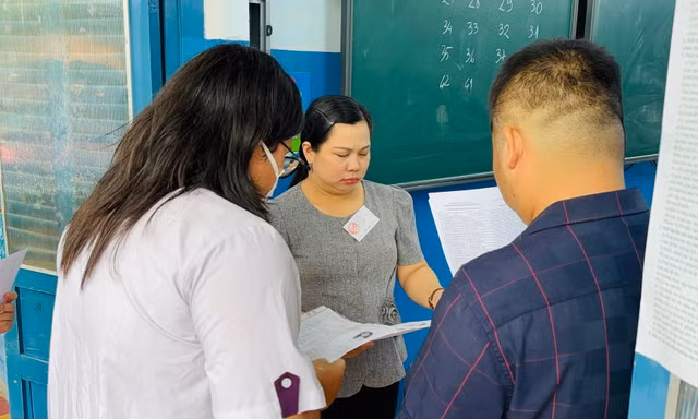 Điểm chuẩn ngành sư phạm hóa Trường ĐH Sư phạm TP.HCM nhiều ngành trên 29