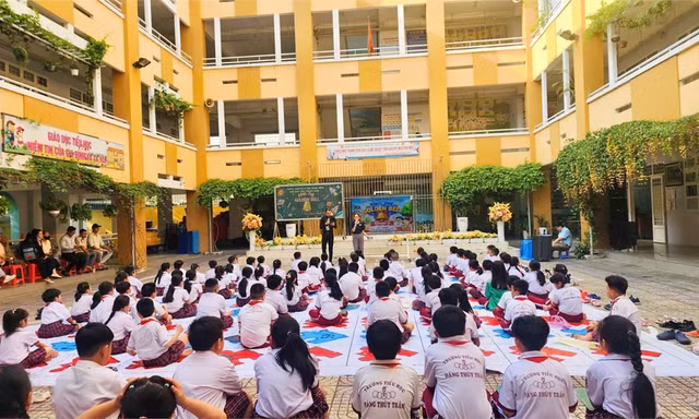 Xử phạt đối tượng lên mạng xã hội bình luận xuyên tạc về lực lượng công an