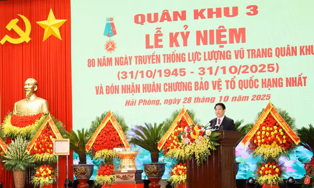 Chủ tịch nước Lương Cường dự Lễ kỷ niệm 80 năm Ngày truyền thống LLVT Quân khu 3