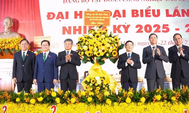 Phó Thủ tướng Hồ Đức Phớc dự Đại hội Đảng bộ VRG nhiệm kỳ 2025 – 2030