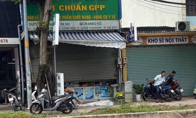 TPHCM: Một phụ nữ tử vong bất thường khi vừa vào tiệm thuốc