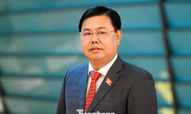 Phê chuẩn bổ nhiệm ông Nguyễn Tiến Hải giữ chức Bộ trưởng Nội vụ