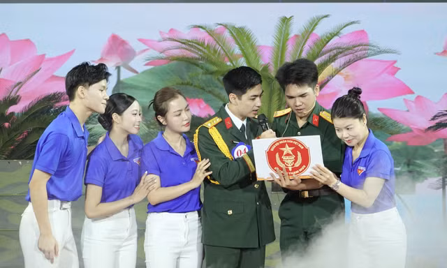 Tuổi trẻ Bộ Tổng tham mưu tranh tài thi cán bộ Đoàn giỏi 