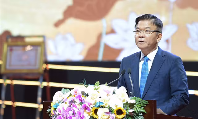 Đổi mới mô hình trường THPT chuyên theo hướng vừa rộng và sâu
