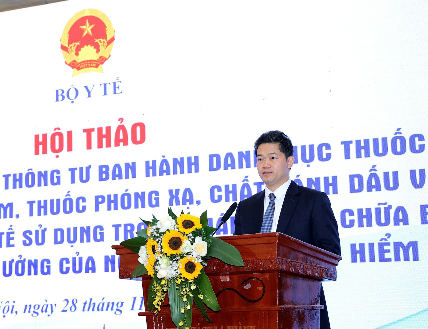 thu-truong-ha.jpg