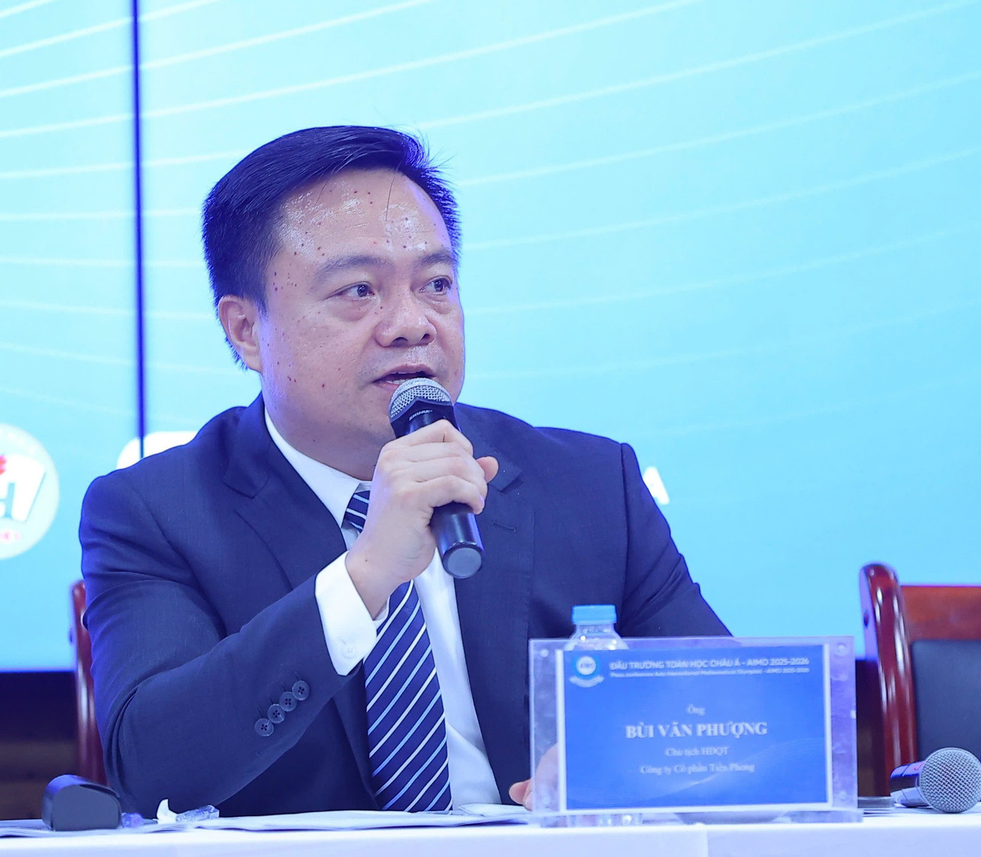 Mr. Bui Van Phuong - Chairman of the Board of Directors of Tien Phong Joint Stock Company, Deputy Head of the Organizing Committee of the contest. Photo: Referee phuong.jpg