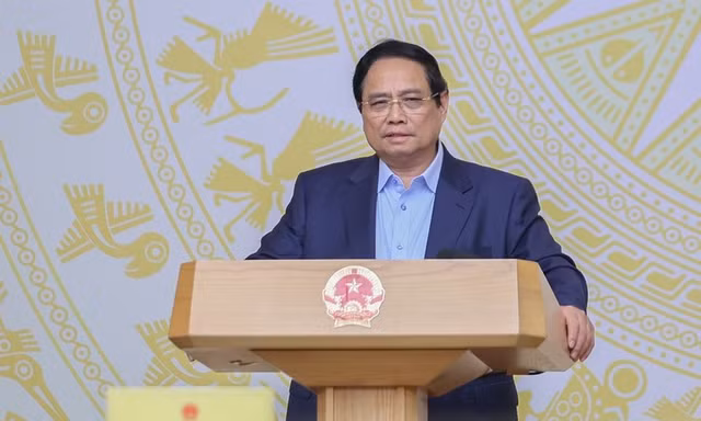 Giải quyết ngay chỗ ở cho người dân mất nhà do mưa lũ