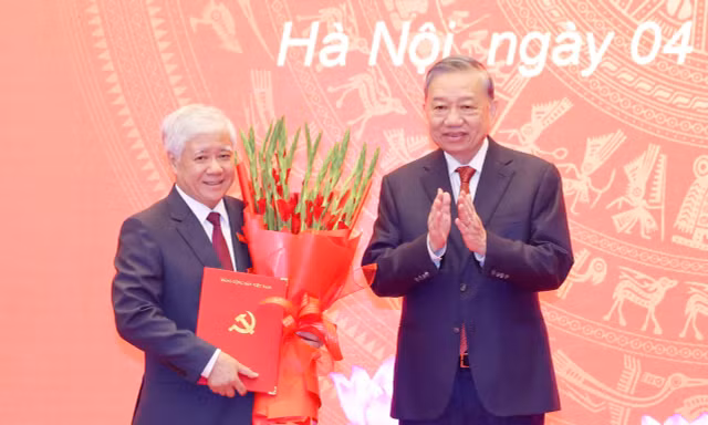 Ông Đỗ Văn Chiến làm Phó Bí thư Thường trực Đảng ủy Quốc hội