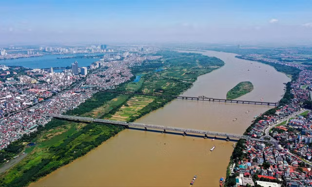 Bộ Chính trị: Quy hoạch tổng thể Thủ đô, lấy Sông Hồng làm trục cảnh quan sinh thái 