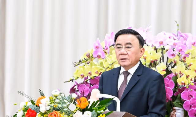 Ban Bí thư: Hình thành các tập đoàn xuất bản, truyền thông chủ lực quốc gia