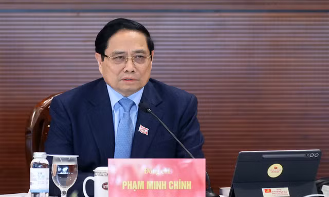 Làm mới động lực, triển khai các dự án lớn với tư duy đột phá để tăng trưởng hai con số
