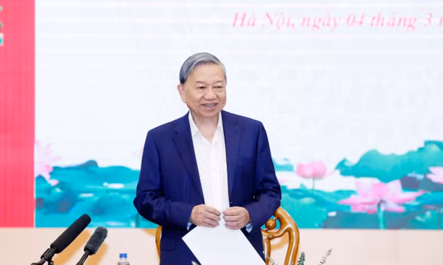 Tổng Bí thư: Công tác chính trị, tư tưởng phải đi trước, mở đường, lấy niềm tin của nhân dân làm thước đo