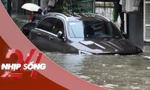 NHỊP SỐNG 24: Toàn cảnh đợt mưa dông lớn gây ngập cục bộ tại Hà Nội ngày 30/9