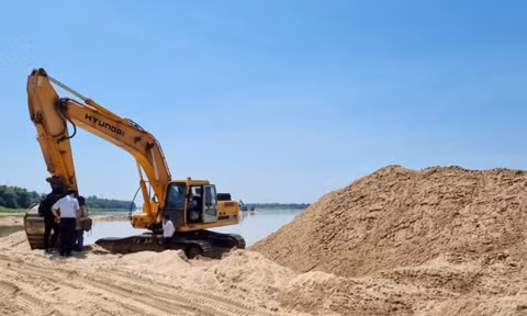 Vụ 'ông trùm cát' ở Vân Đồn bị bắt: Phá sản sau cú trượt dài nợ thuế 