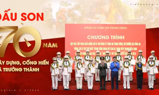 Dấu son 70 năm xây dựng, cống hiến và trưởng thành