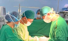 Thiếu niên bị mất tinh hoàn vì bỏ qua dấu hiệu cảnh báo nguy hiểm