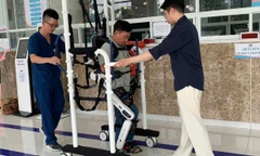 Hơn 200 tỷ đồng lập Trung tâm Robot phục hồi chức năng cho người bệnh ở TPHCM 