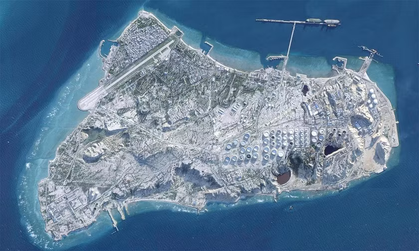 Mỹ siết phong tỏa, kho dầu của Iran trên đảo Kharg sắp quá tải