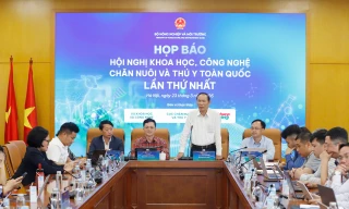 Ứng dụng khoa học công nghệ 'mở đường' cho chăn nuôi - thú y 