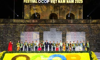 'Chúng ta không chỉ bán một trái cam, một gói chè hay một cân gạo đơn thuần'