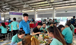 Niềm vui từ những 'Bữa cơm Công đoàn' 2025