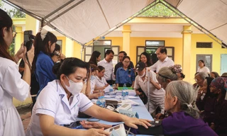 Hà Nội: Hơn 5000 người dân ngoại thành trên 70 tuổi được khám bệnh miễn phí