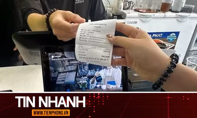 TIN NHANH: Thực hư hộ kinh doanh vẫn phải ghi sổ, taxi xuất hóa đơn từng chuyến